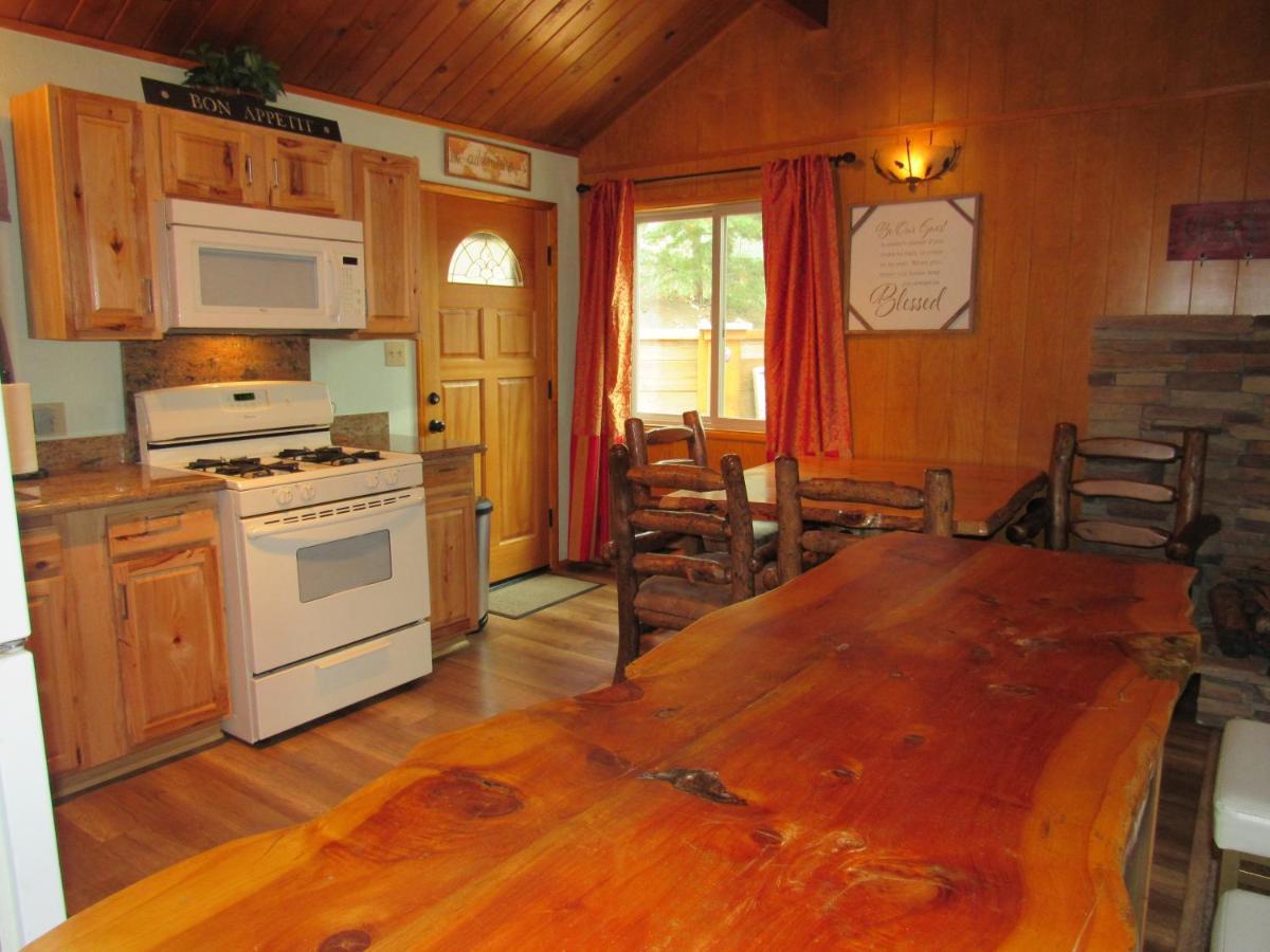 Hillside Hideaway -View Of Ski Slope From Charming Deck Big Bear Lake Ngoại thất bức ảnh